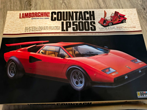 Doyusha lamborghini countach - lamborghini,